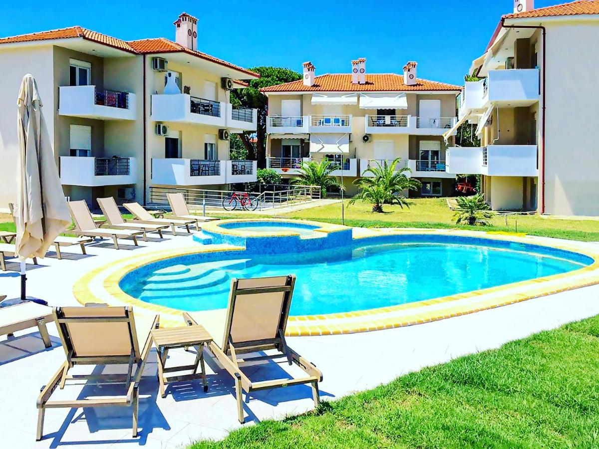 Athos Blue Nikiti 1 Apartment Bagian luar foto